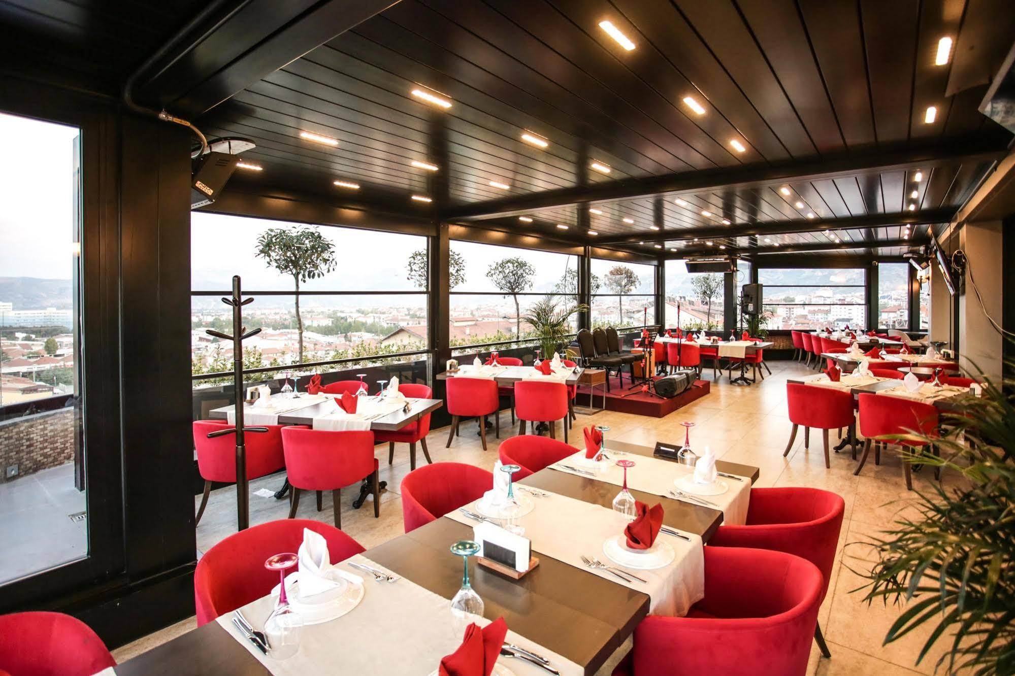 Ramada By Wyndham Isparta Exterior foto